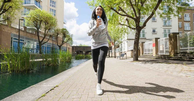 What Pharma Companies Can Learn from the Success of Bag-on-Valve Sunscreen image