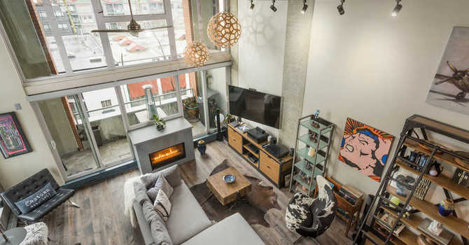 Get Your Home Feeling Cozy And Seasonal This Winter With These 4 Tips image