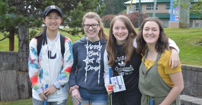 High school students enjoy a fine day out