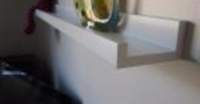 Life Without a Mantel image